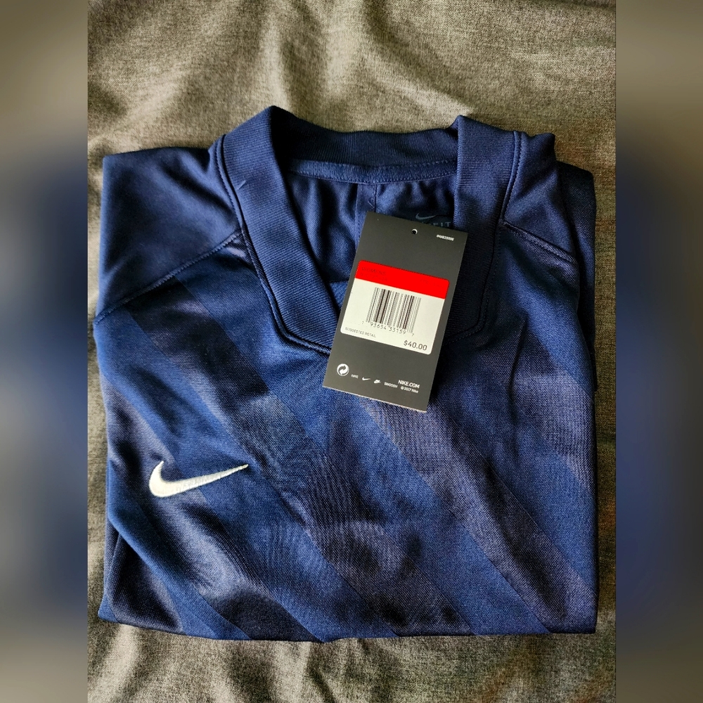 NIKE DRI-FIT CHALLENGE 3 WOMEN'S SOCCER JERSEY